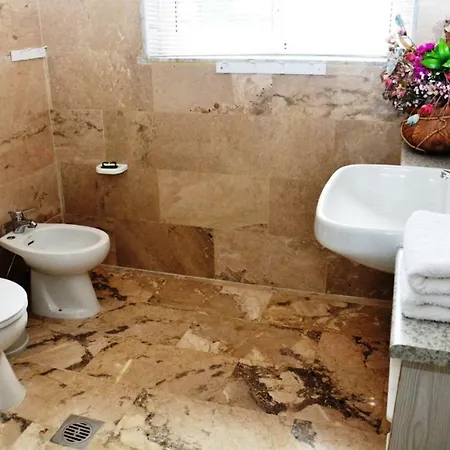 Chiro Luxury Apartment *